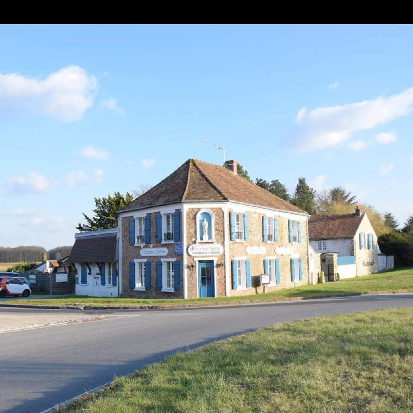 Relais St Laurent เฌอวัวร์ส ภายนอก รูปภาพ