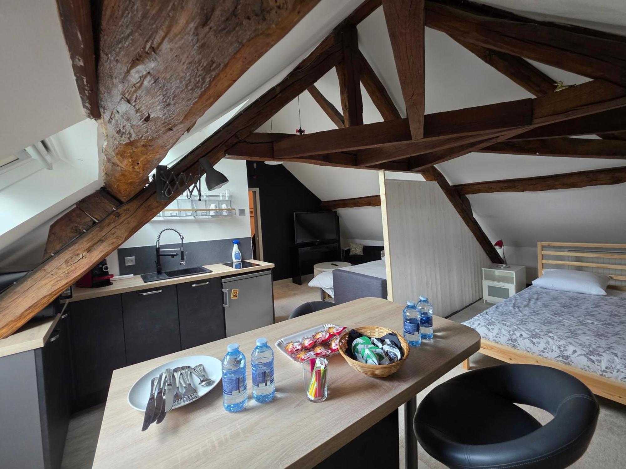 Relais St Laurent เฌอวัวร์ส ห้อง รูปภาพ