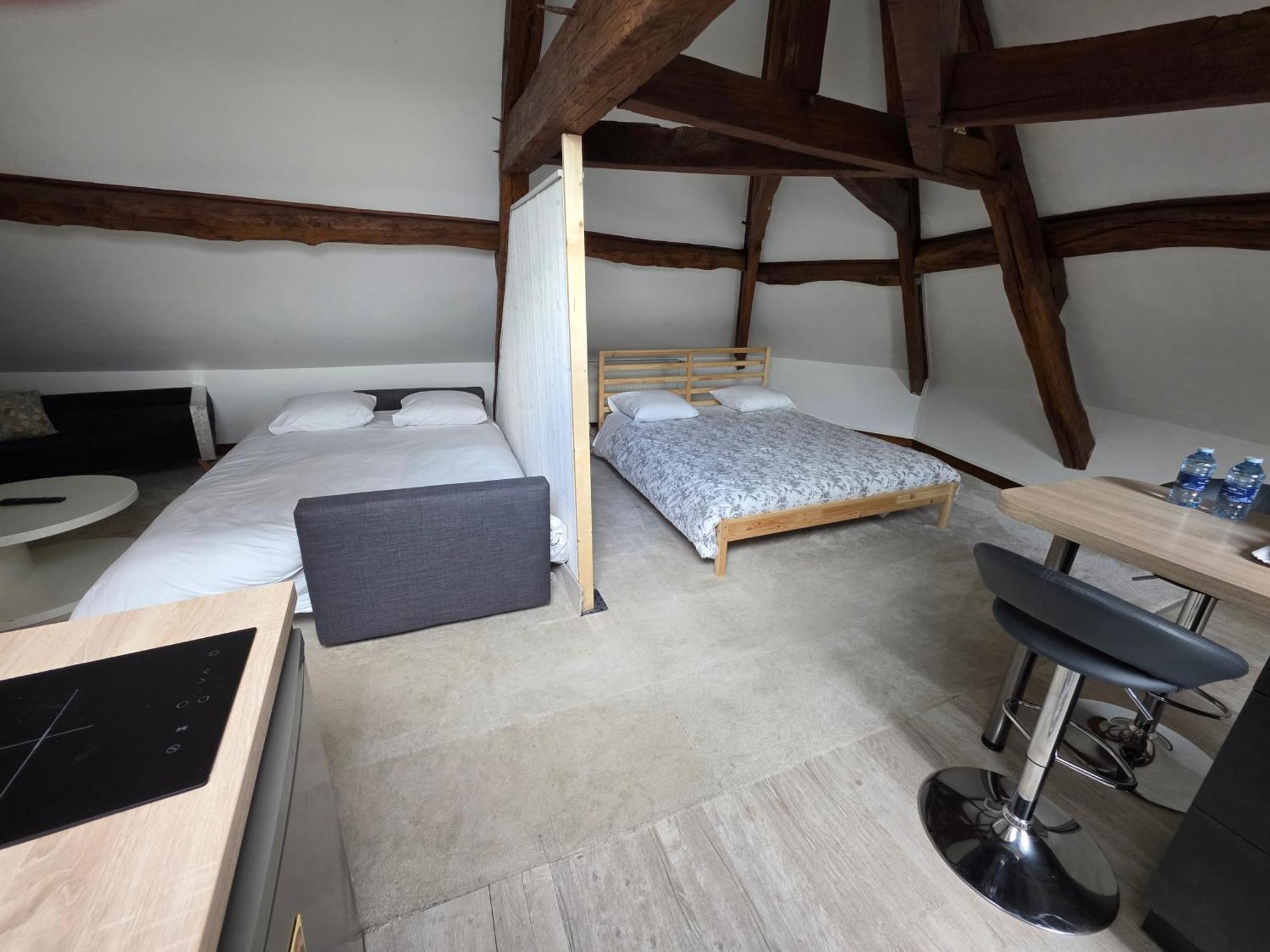Relais St Laurent เฌอวัวร์ส ห้อง รูปภาพ